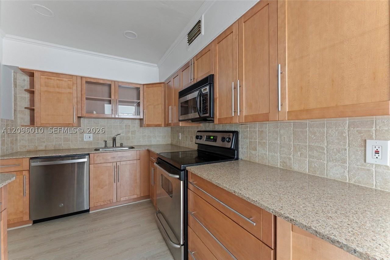 1150 Madruga Ave #A201 - Photo 2 of 11