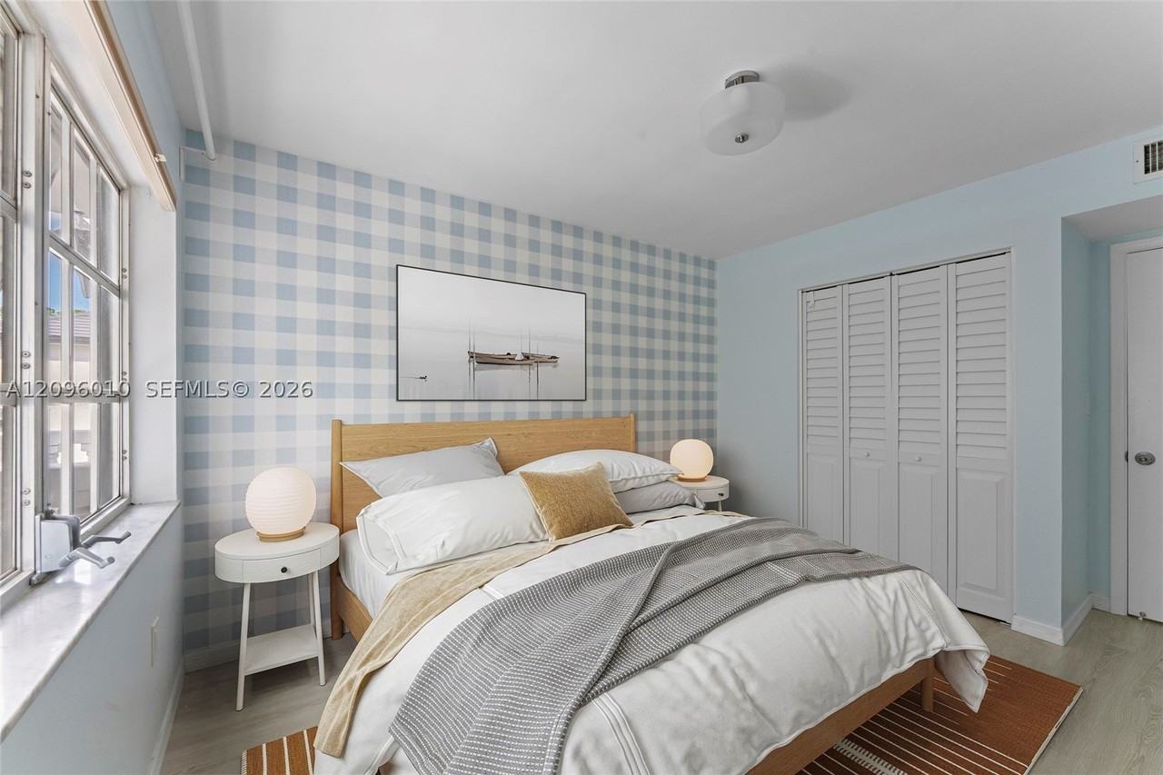 1150 Madruga Ave #A201 - Photo 5 of 11
