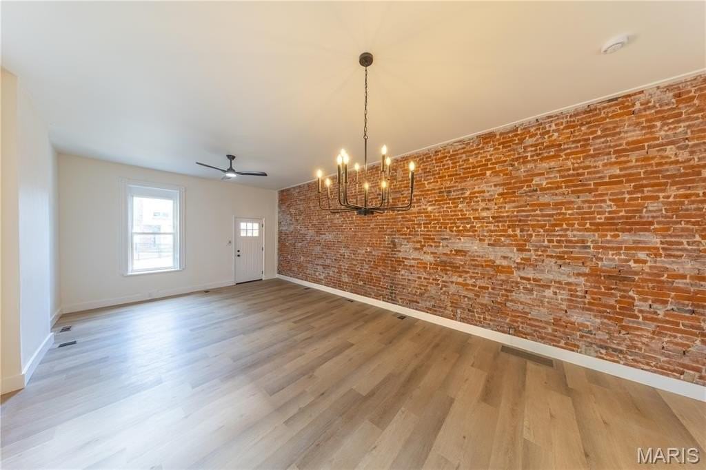4431 Norfolk Ave - Photo 7 of 23
