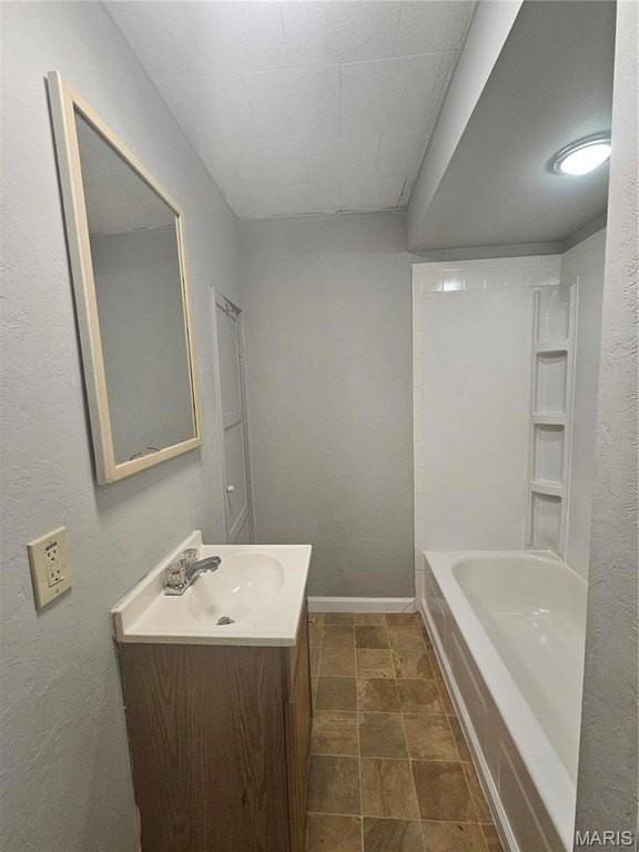 225 S Charles St #3 - Photo 4 of 8