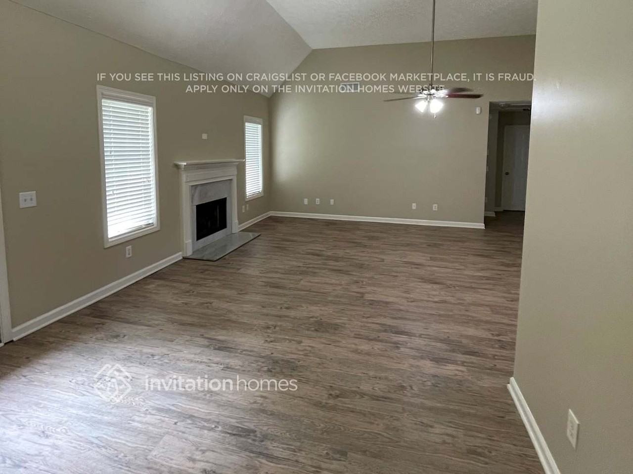 3715 Biltmore Oaks Dr - Photo 3 of 13