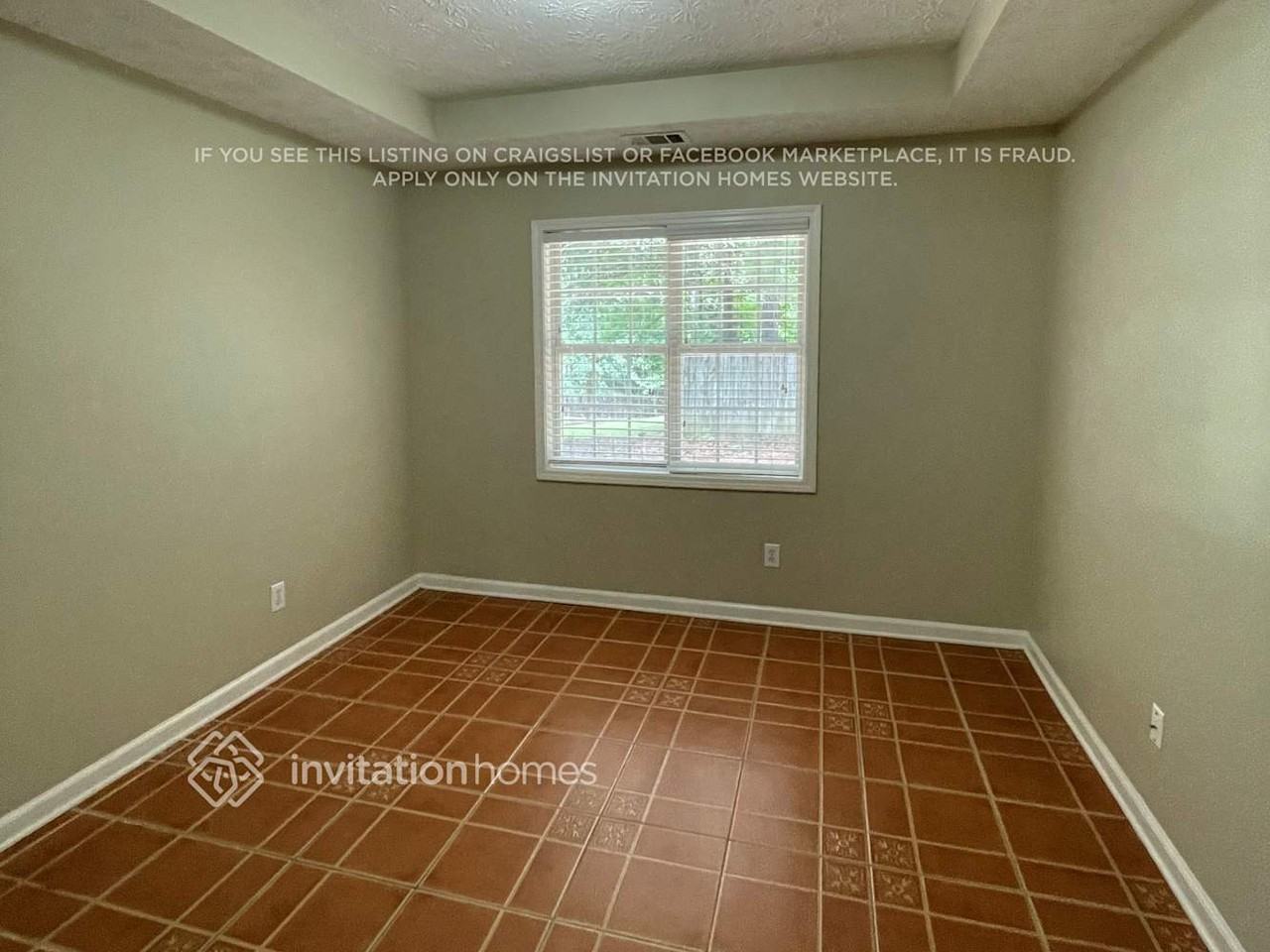 3715 Biltmore Oaks Dr - Photo 7 of 13