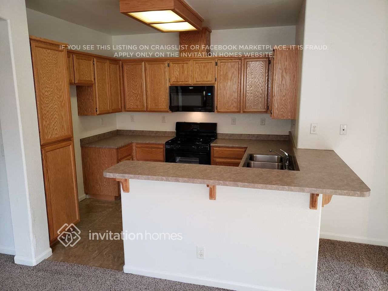 2232 Roberta Ave - Photo 4 of 10