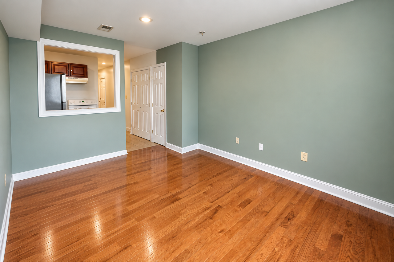 2251 12th Street Northwest, Unit 5 - Photo 4 of 24