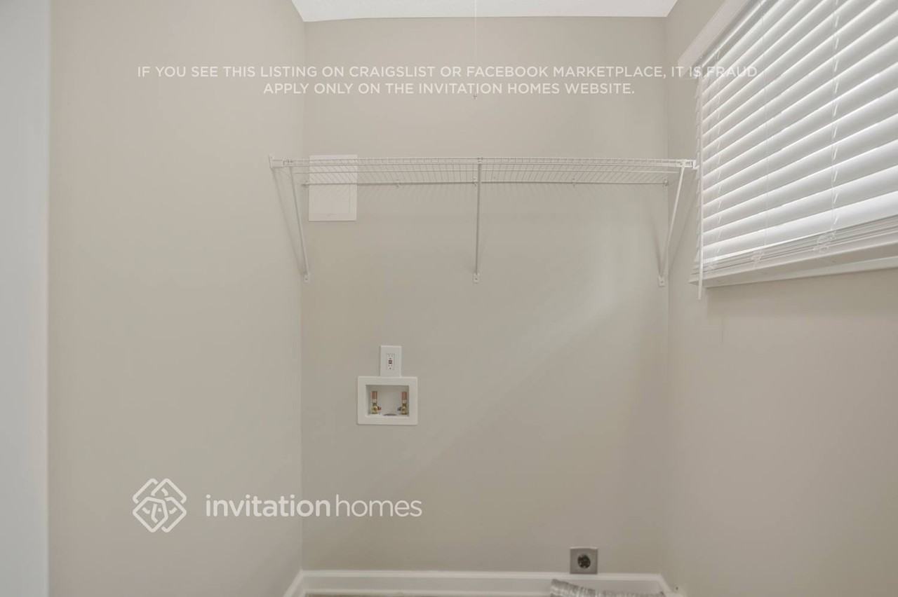 1127 Canal St - Photo 7 of 26