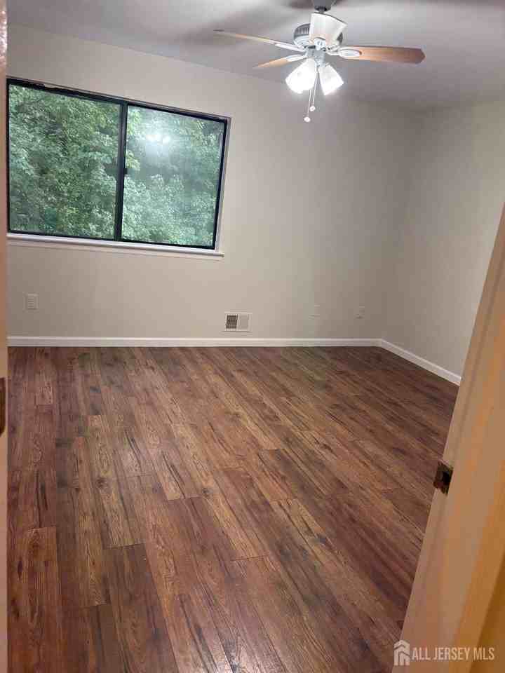 20 Wood Acres Dr - Photo 7 of 8