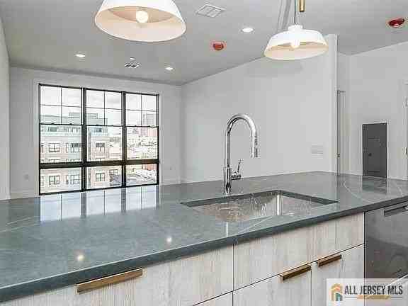 386 5th St #301 - Photo 6 of 14
