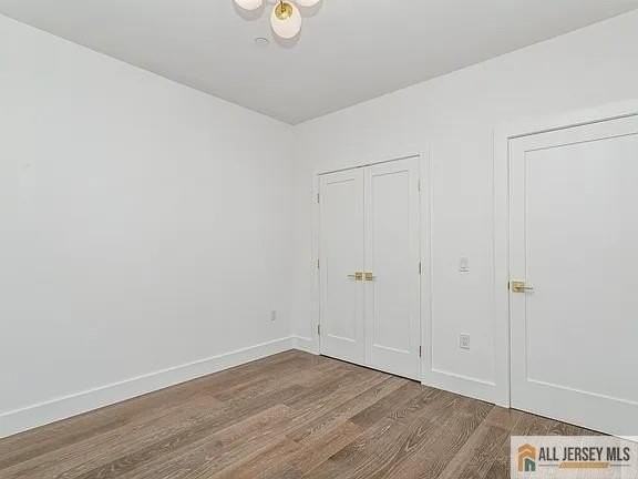 386 5th St #301 - Photo 7 of 14