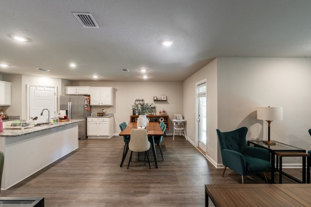 2568 Arbordale Loop #1 - Photo 5 of 21