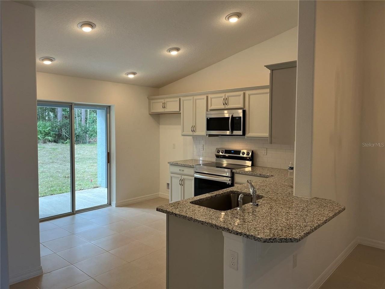 17 Freneau Ln #A - Photo 5 of 13