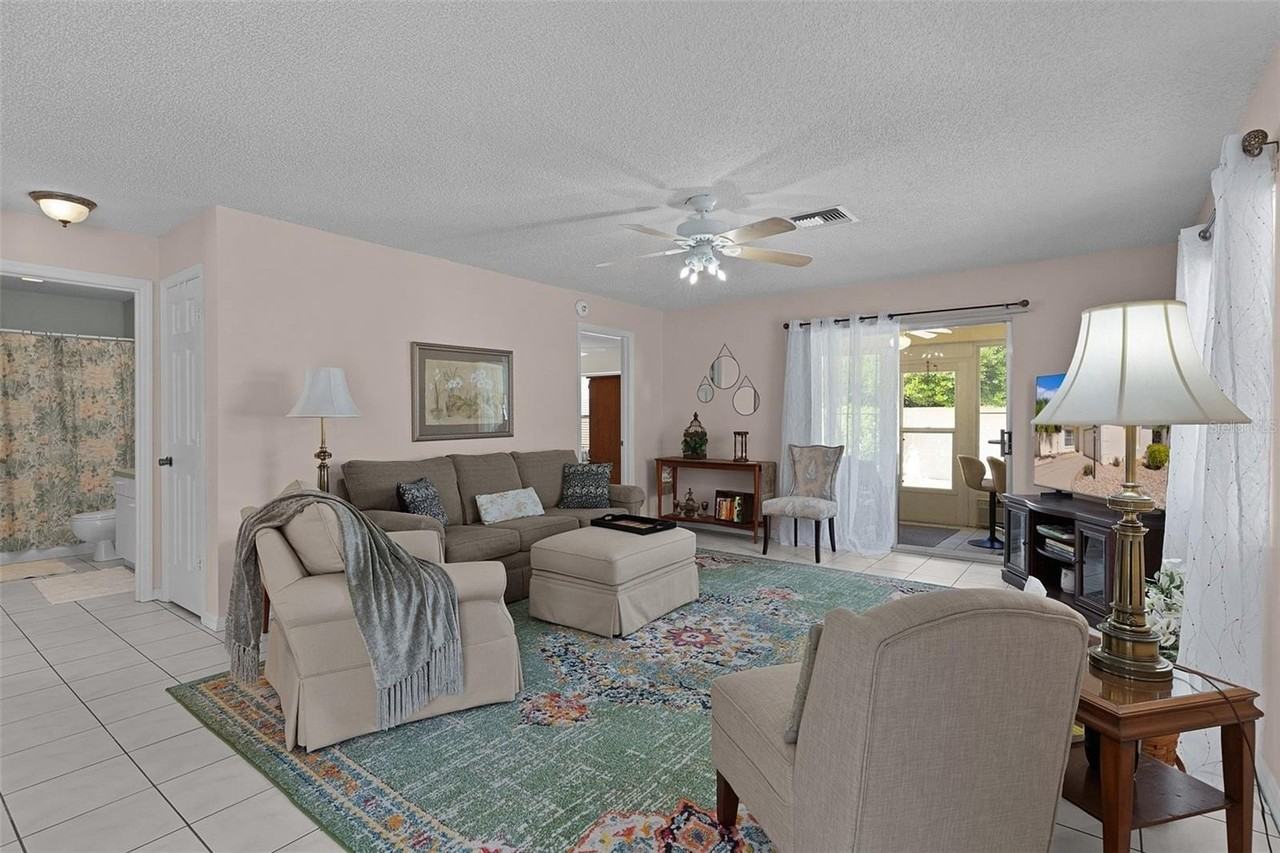 1330 Lajolla Cir - Photo 6 of 22