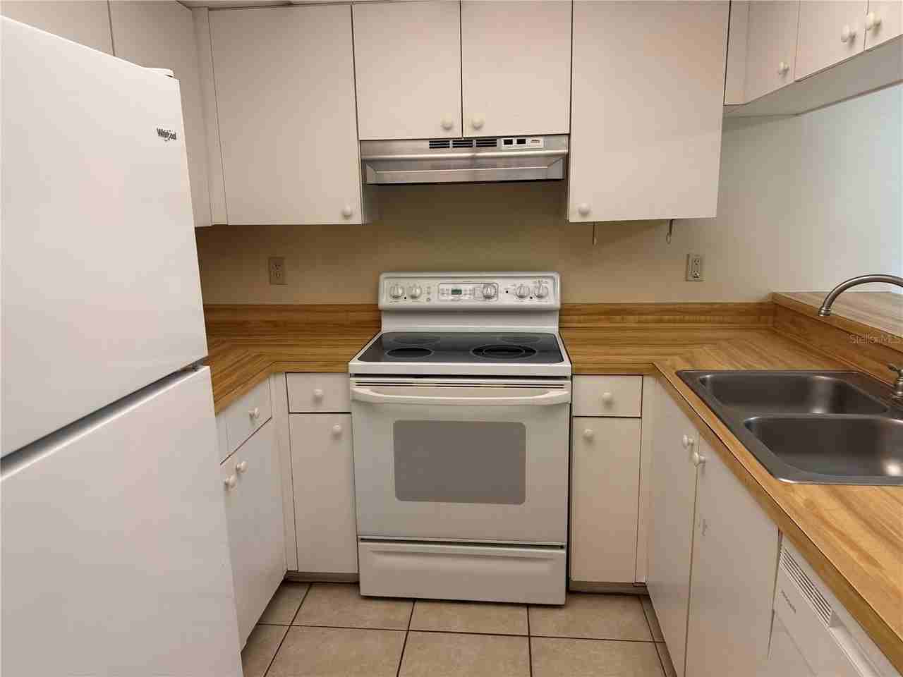 638 Bird Bay Dr E #208 - Photo 5 of 23