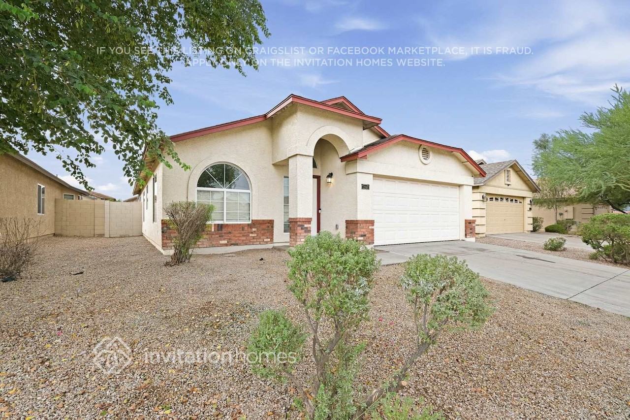 2745 W Pecan Rd - Photo 2 of 17