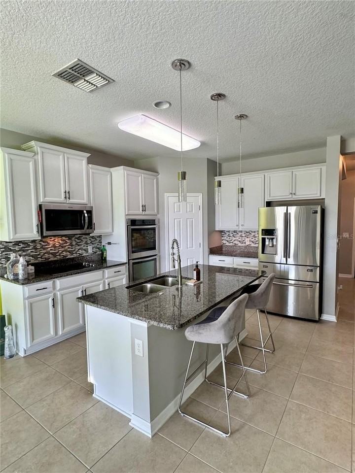 5364 Carrara Ct - Photo 6 of 30