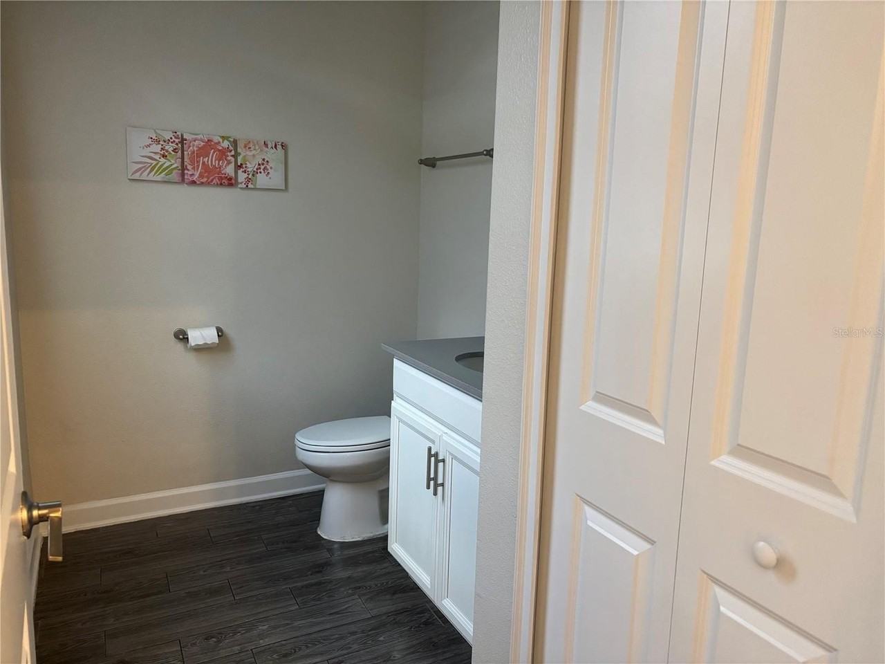 11761 Fiction Ave - Photo 6 of 20