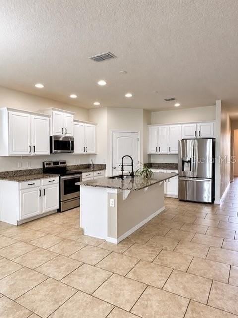 1437 Tawny Ridge Rd - Photo 5 of 19