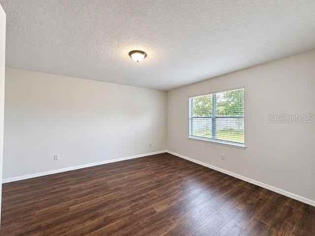 1437 Tawny Ridge Rd - Photo 7 of 19