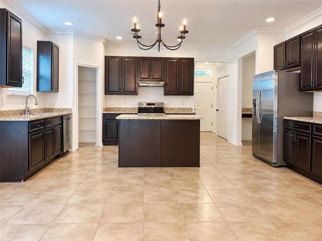2887 Moonstone Bnd - Photo 4 of 36