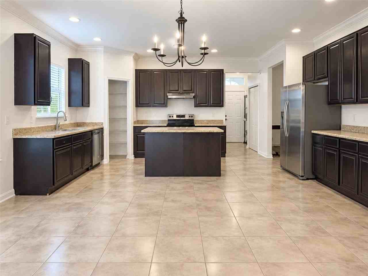 2887 Moonstone Bnd - Photo 5 of 36