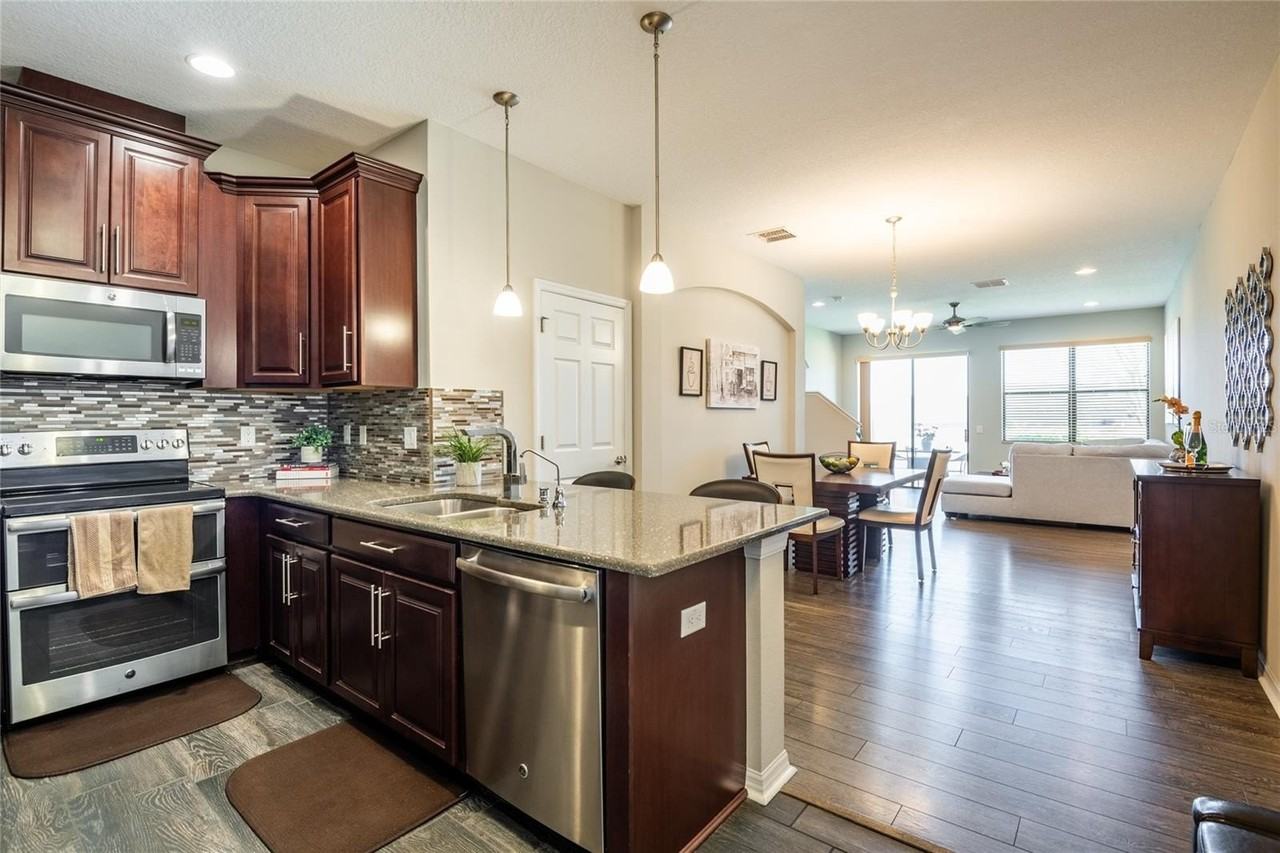 11648 Crowned Sparrow Ln - Photo 5 of 42