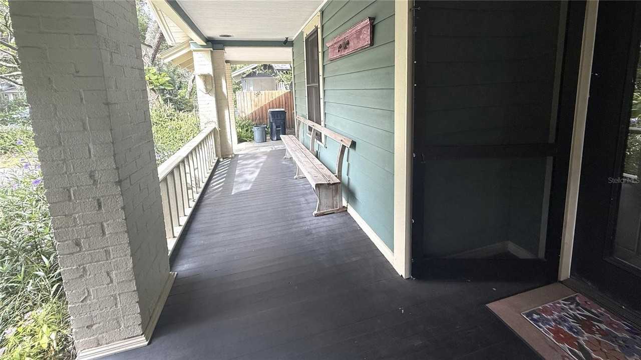 1016 E Powhatan Ave - Photo 3 of 35