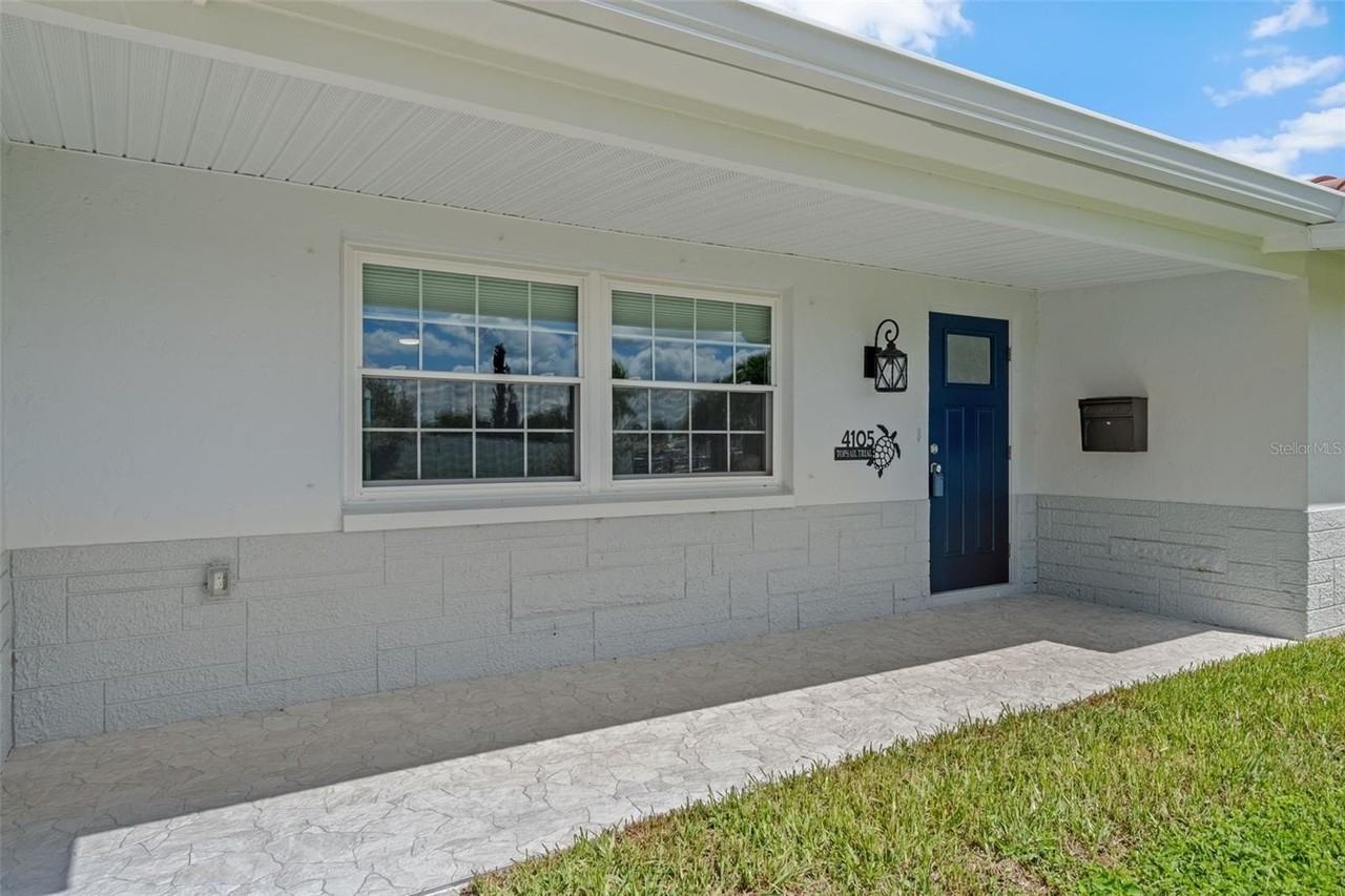 4105 Topsail Trl - Photo 4 of 50