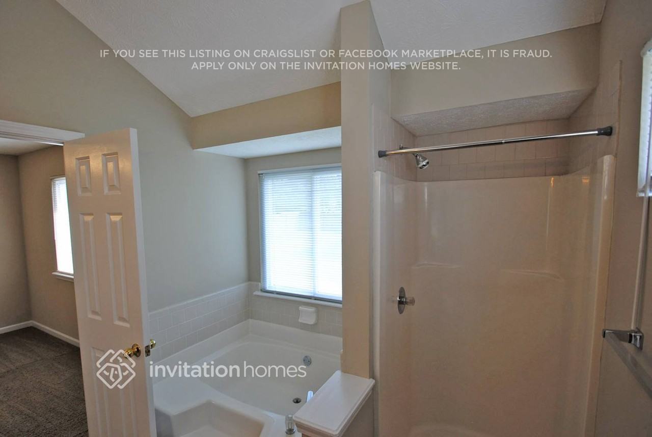 1009 Boardwalk Dr - Photo 7 of 9
