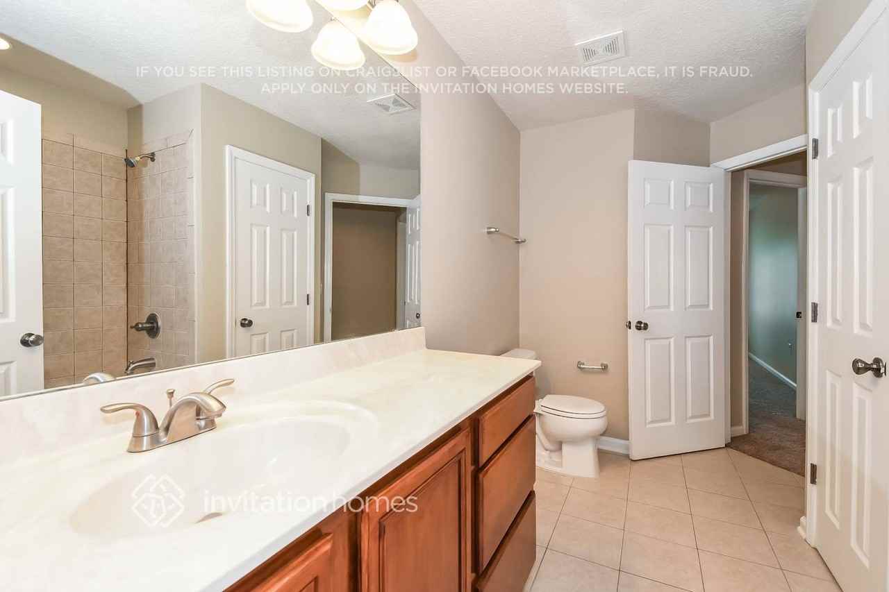 12628 Pine Marsh Way - Photo 5 of 10