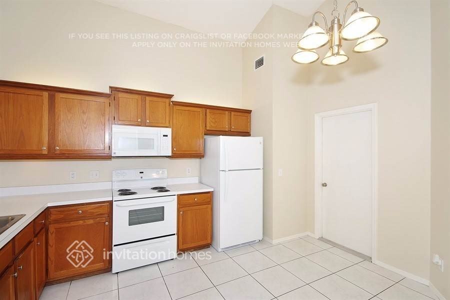914 River Cove Ave - Photo 4 of 21