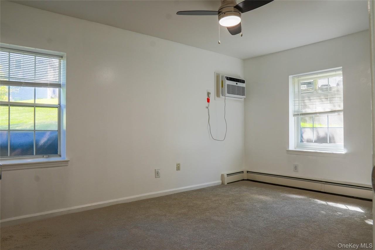 5 Lexington Hl #1 - Photo 7 of 13