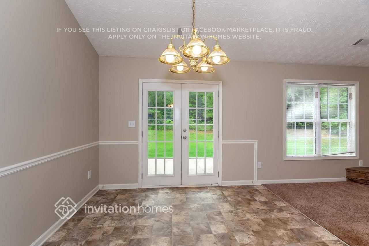 155 Crooked Creek Dr - Photo 2 of 14