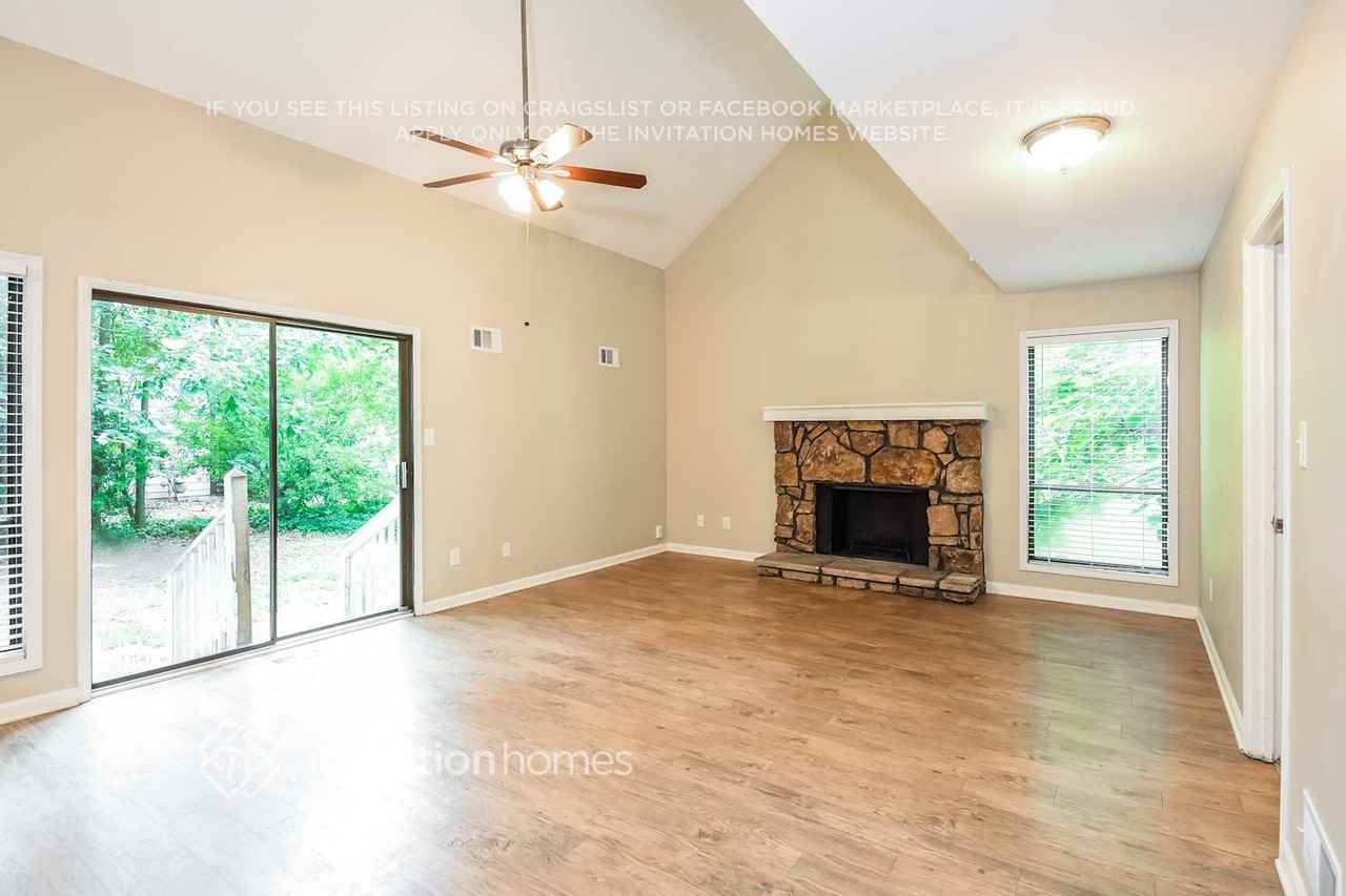 3481 Dry Creek Rd - Photo 5 of 17