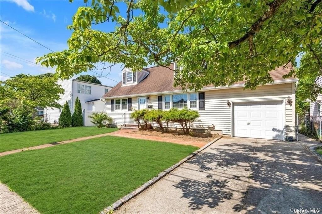 1002 Eglon Ct - Photo 2 of 26