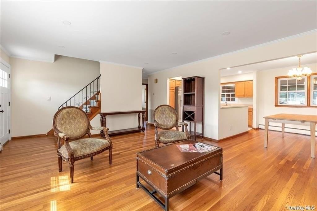 1002 Eglon Ct - Photo 4 of 26