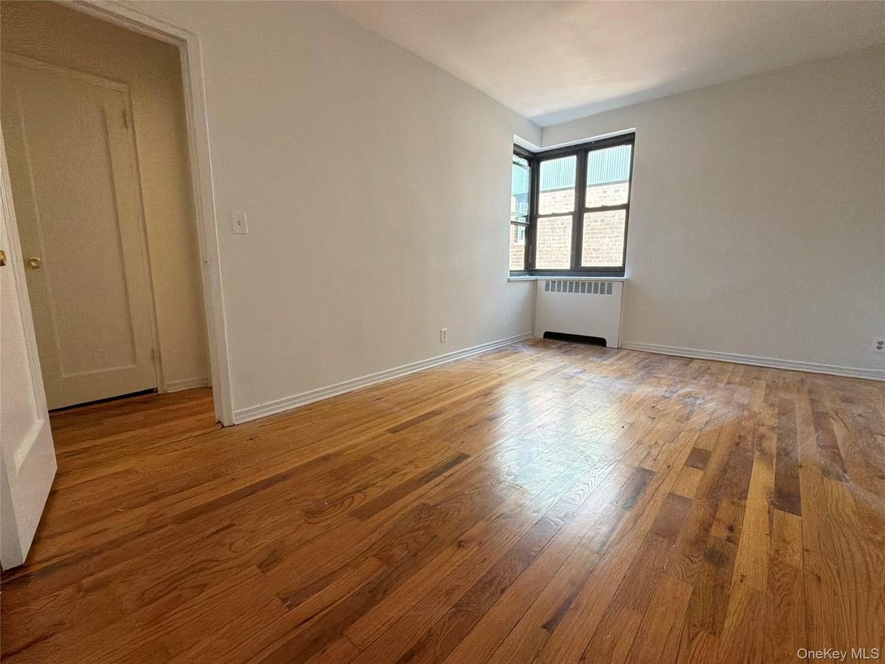 23 Schenck Ave #3AF - Photo 4 of 15