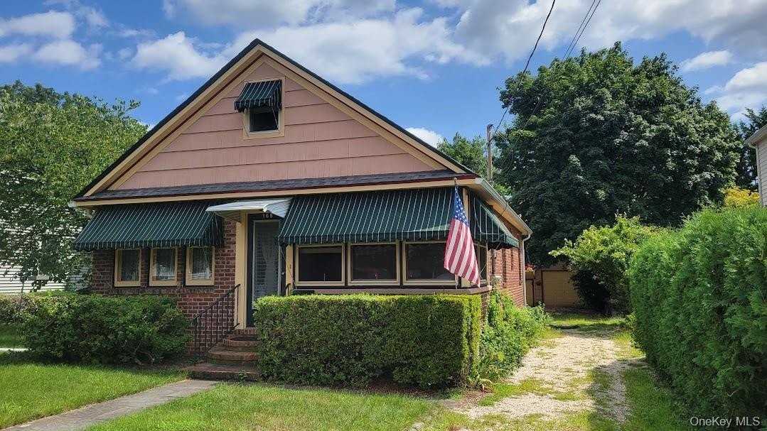 168 Lewis Rd - Photo 3 of 16