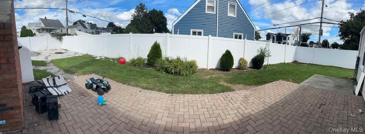 2 Rope Ln - Photo 3 of 3