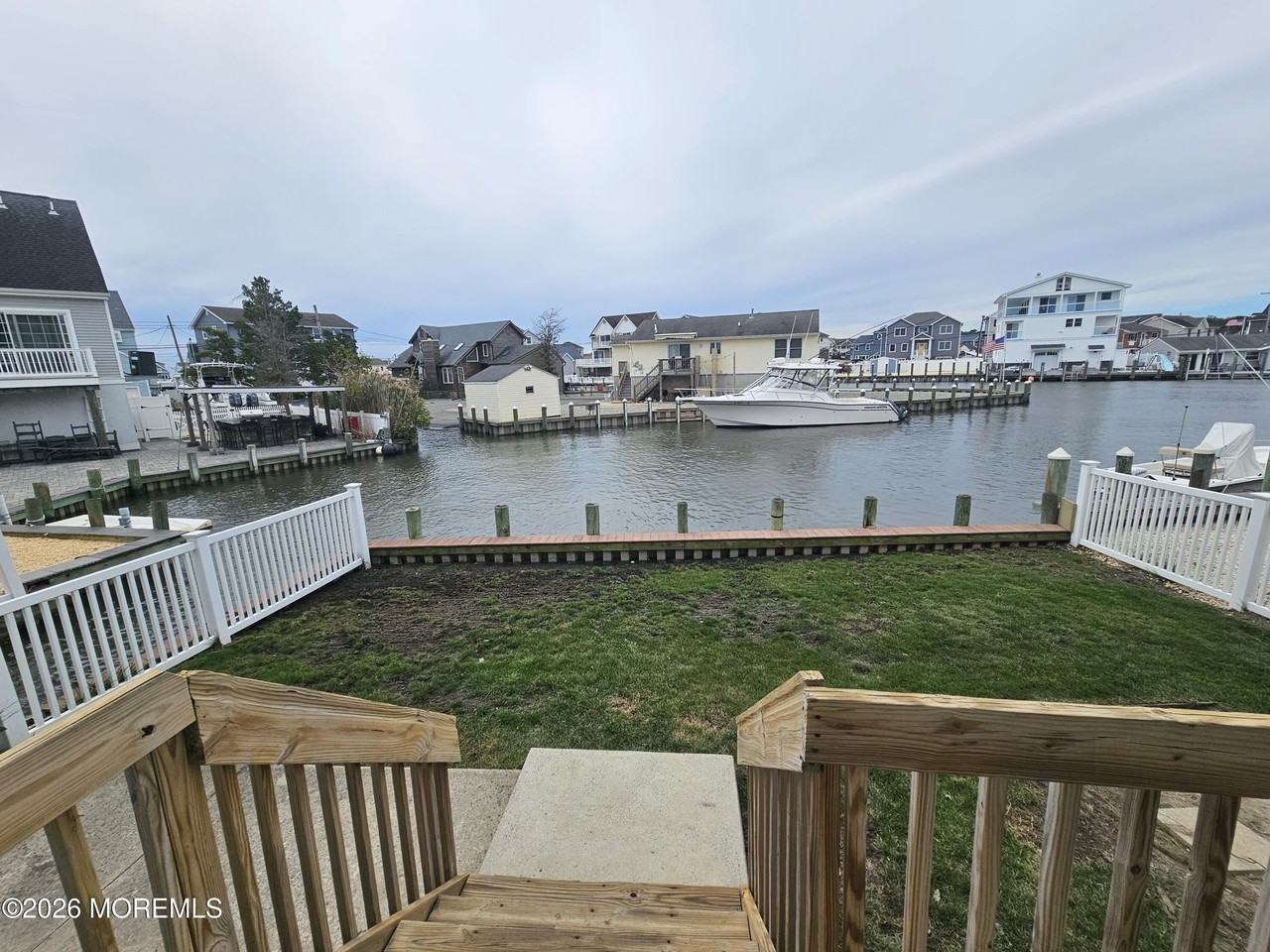 262 Evergreen Dr - Photo 7 of 10