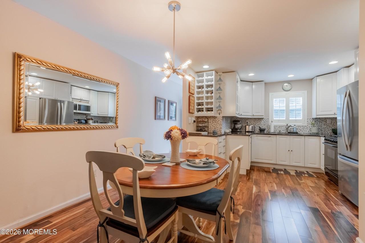 321 Spring St #12 - Photo 4 of 26