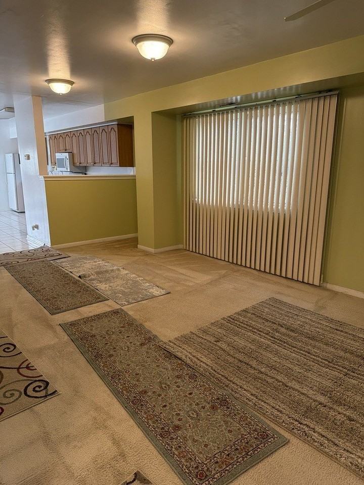 4100 W Cermak Rd #1 - Photo 4 of 15