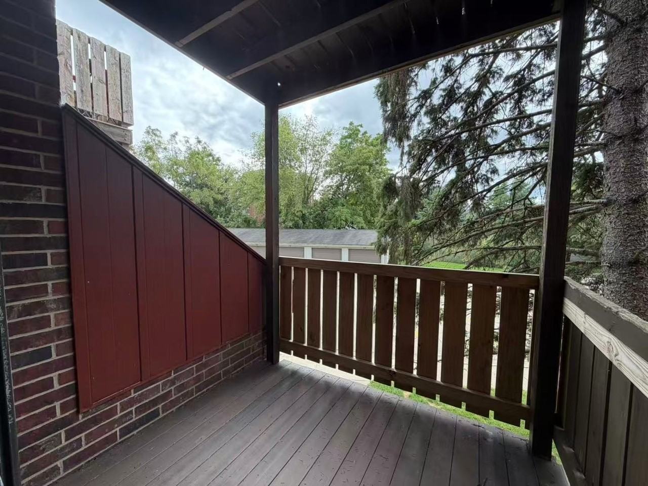 1320 Brook St #H - Photo 4 of 21