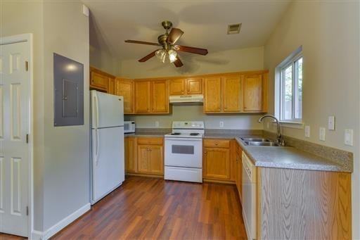 3535 Bell Rd ##402 - Photo 5 of 21