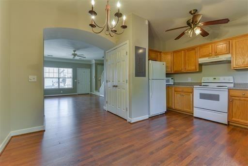 3535 Bell Rd ##402 - Photo 7 of 21