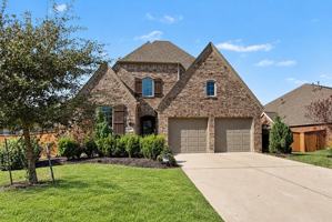 featured image of 11022 Croftmore Dr