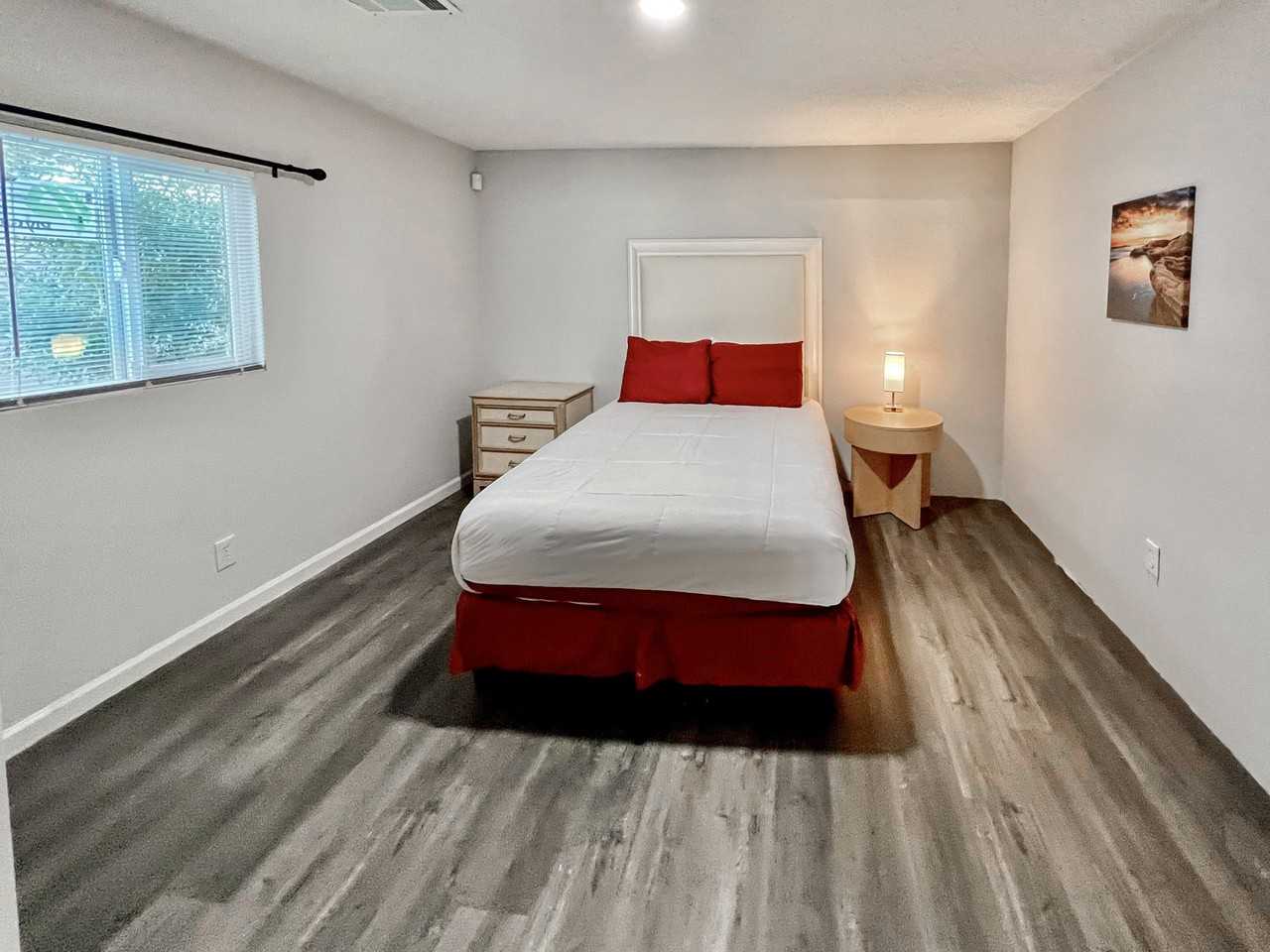 Garwood Ave - Photo 4 of 7