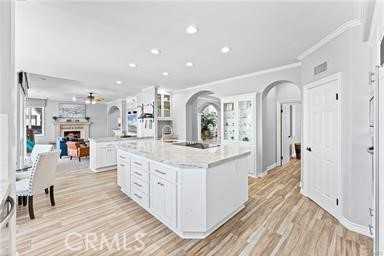 28081 Tefir - Photo 5 of 25