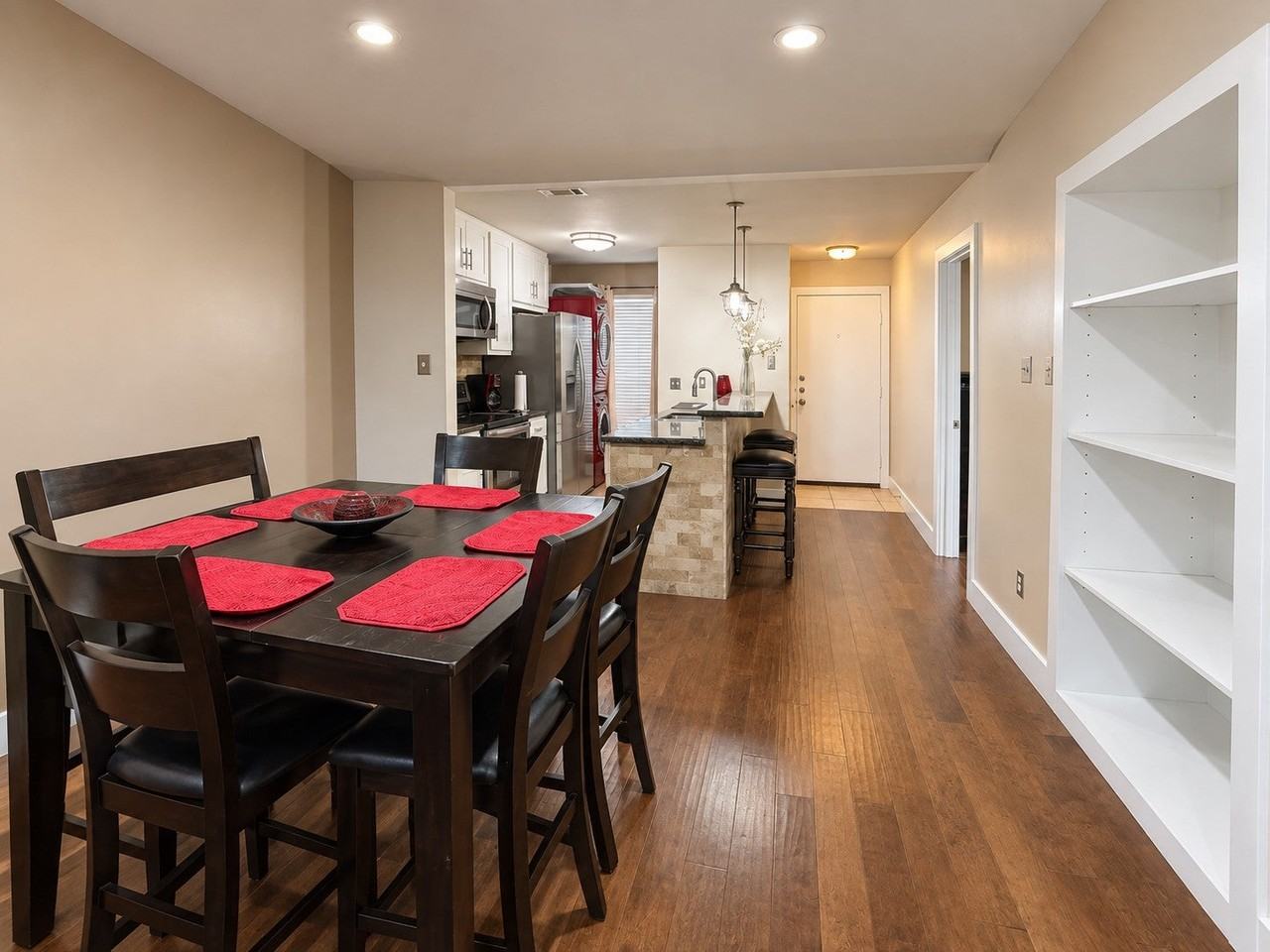 4011 Nasa Pkwy - Photo 5 of 16
