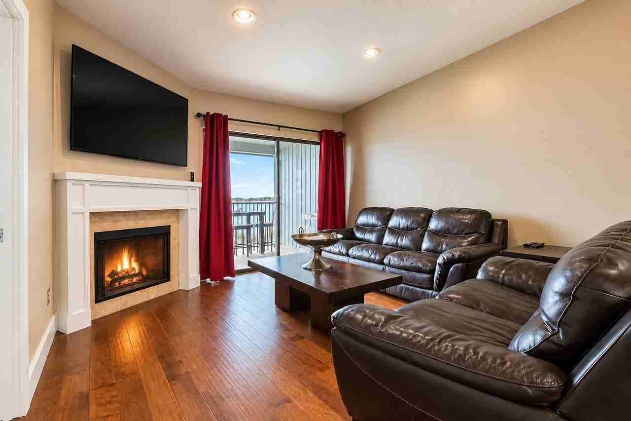 4011 Nasa Pkwy - Photo 7 of 16