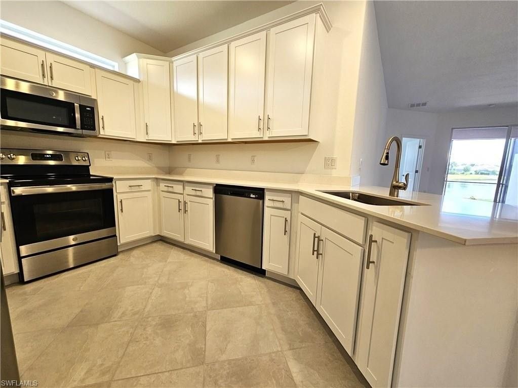 2167 Dragonfruit Way - Photo 5 of 28