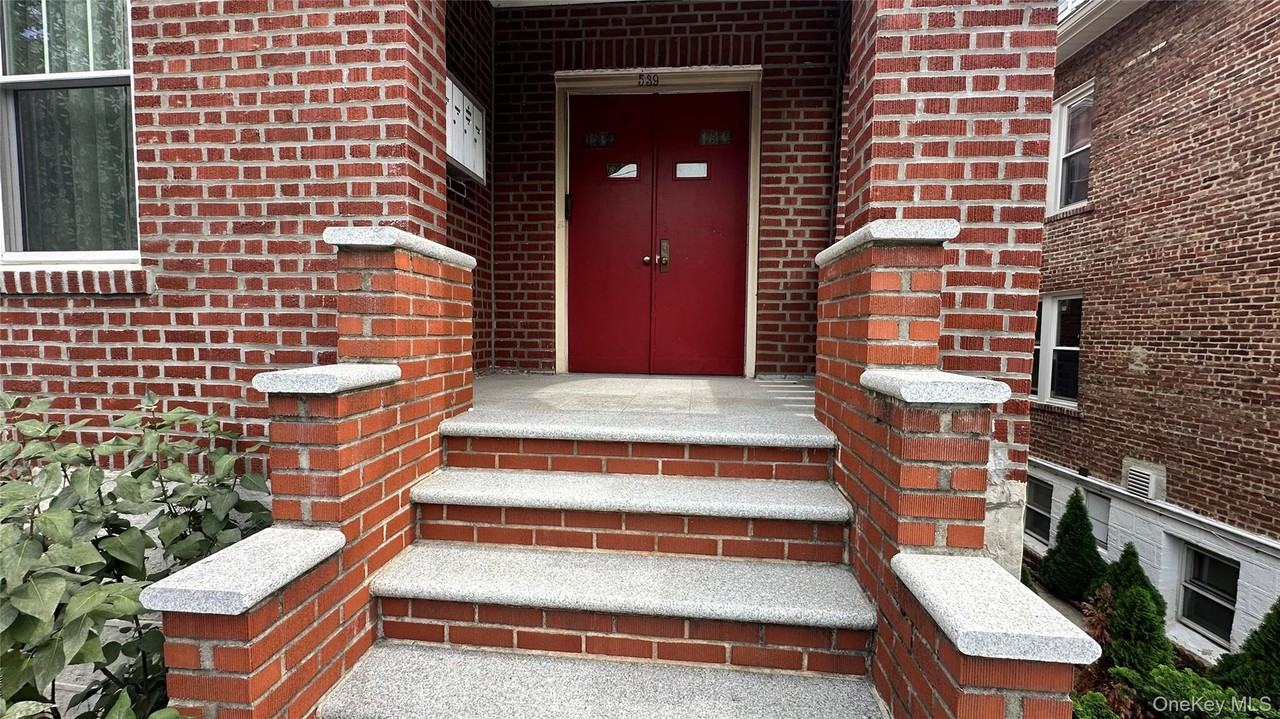 539 W 232nd St - Photo 3 of 15